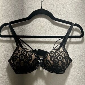 🌹NWOT Victoria Secrets Very Sexy Lace Bra 🌹
